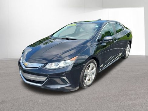 Used 2017 Chevrolet Volt LT w/ Comfort Package FWD image 11