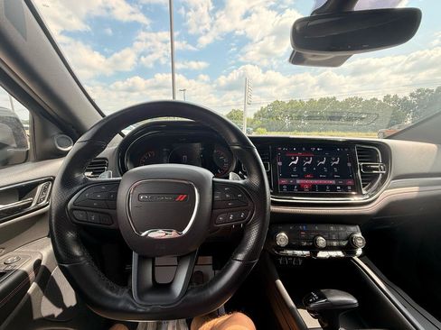 Used 2024 Dodge Durango GT AWD/4WD image 14
