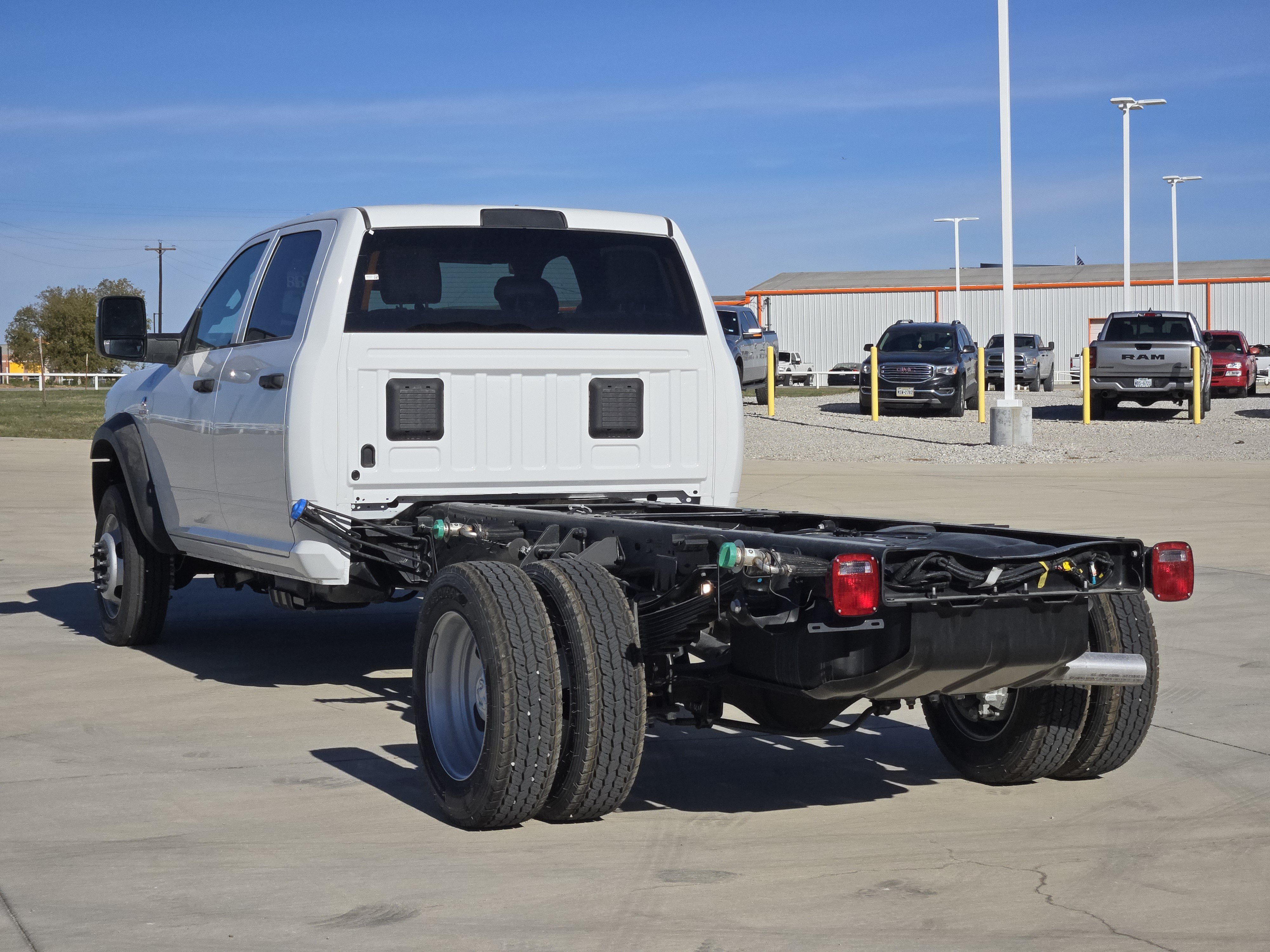New 2026 RAM 5500 Tradesman w/ Chrome Appearance Group AWD/4WD image 3