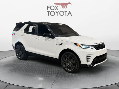 Used 2021 Land Rover Discovery S R-Dynamic image 9