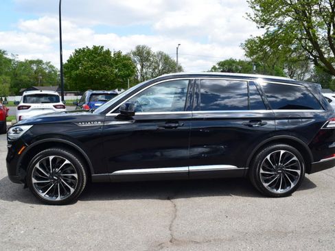 Used 2023 Lincoln Aviator Reserve w/ Equipment Group 201A AWD/4WD image 9