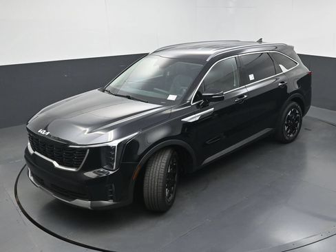Used 2024 Kia Sorento S FWD image 34