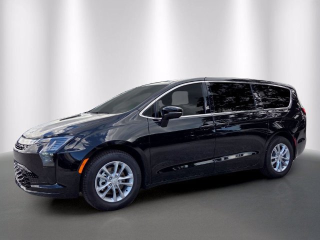 New 2027 Chrysler Pacifica Select FWD image 2