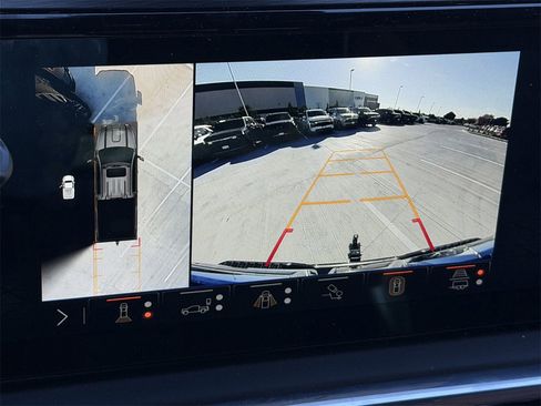 Used 2024 GMC Sierra 2500 Denali Ultimate image 19