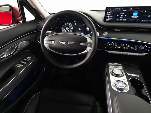 Used 2024 Genesis GV70 2.5T w/ Advanced Package AWD/4WD image 21