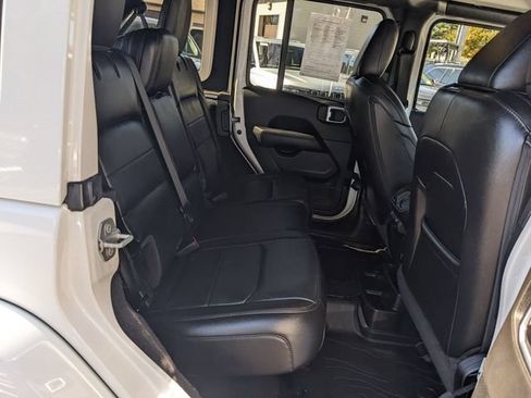 Used 2021 Jeep Wrangler Unlimited Sahara AWD/4WD image 27