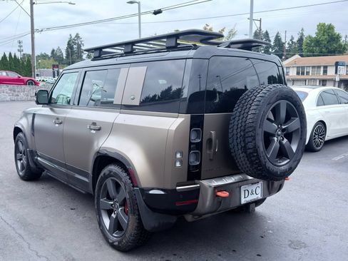 Used 2020 Land Rover Defender 110 X AWD/4WD image 2