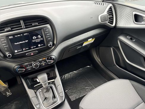 New 2025 Kia Soul LX image 10