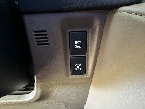 Used 2023 Lexus GX 460 Premium AWD/4WD image 48