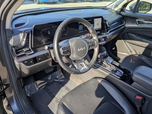 Used 2023 Kia Sportage EX FWD image 14