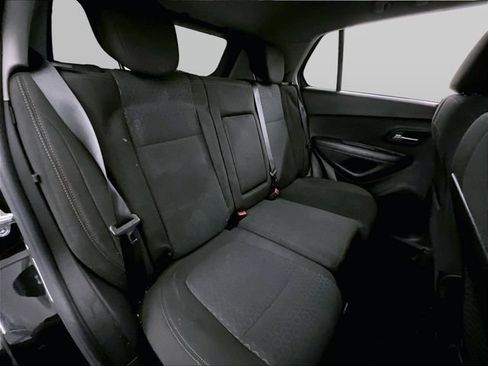 Used 2020 Chevrolet Trax LS w/ Tint and Cruise Package FWD image 26
