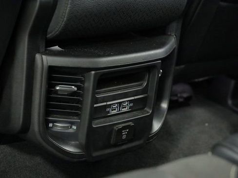 Used 2022 RAM 1500 Laramie image 31