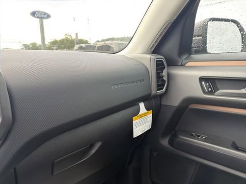 New 2025 Ford Bronco Sport Outer Banks w/ Outer Banks Tech Package+ AWD/4WD image 24