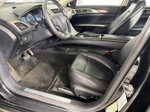 Used 2015 Lincoln MKZ Hybrid image 9