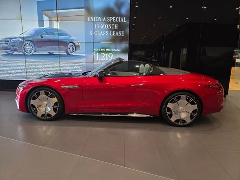 Certified 2026 Mercedes-Benz Maybach SL 680 image 3