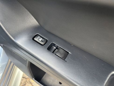 Used 2016 Mitsubishi Lancer ES FWD image 33
