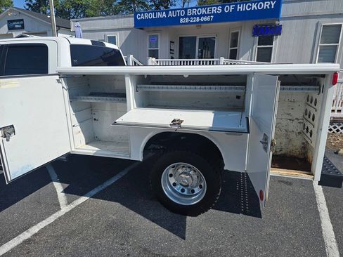 Used 2021 RAM 4500 SLT w/ Quick Order Package 2YG SLT AWD/4WD image 11