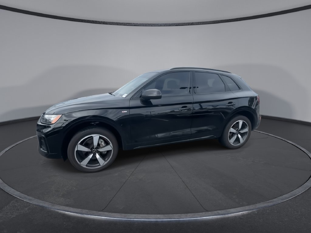Used 2023 Audi Q5 2.0T Premium Plus w/ Premium Plus Package AWD/4WD image 5