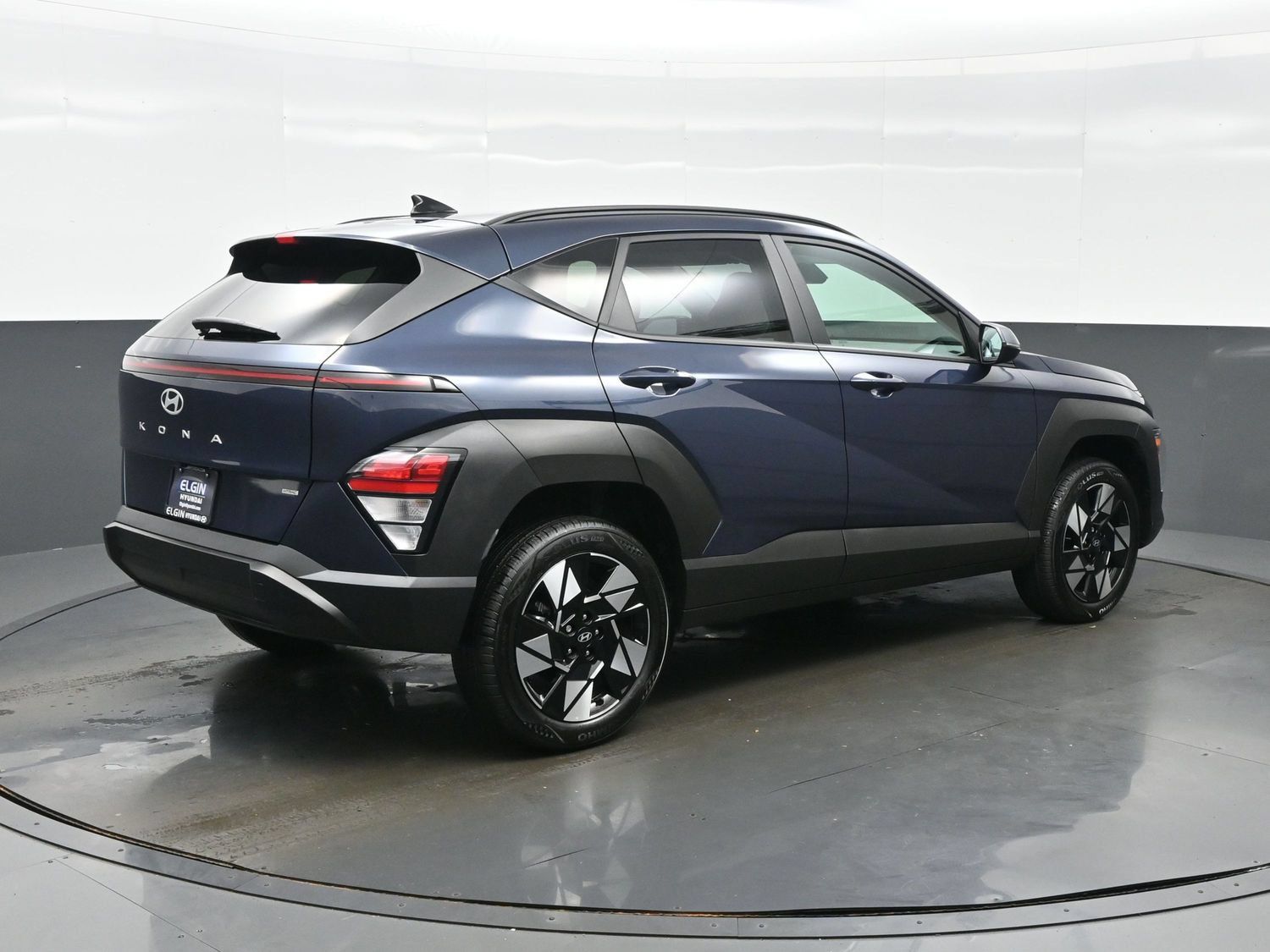 Certified 2025 Hyundai Kona SEL AWD/4WD image 6
