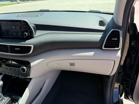 Used 2019 Hyundai Tucson Value AWD/4WD image 41