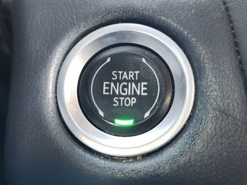 Used 2021 Chevrolet Tahoe LT image 24