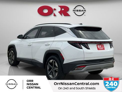 Used 2025 Hyundai Tucson SEL FWD image 7