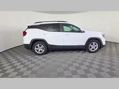 Used 2022 GMC Terrain SLE w/ Driver Convenience Package FWD image 36