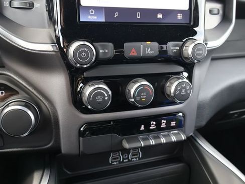 New 2026 RAM 1500 Express AWD/4WD image 13