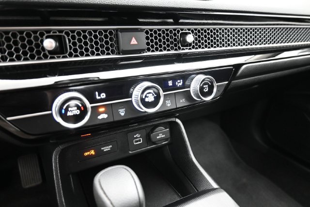 Used 2023 Honda Civic LX image 31