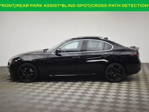 Used 2019 Alfa Romeo Giulia Ti AWD/4WD image 12
