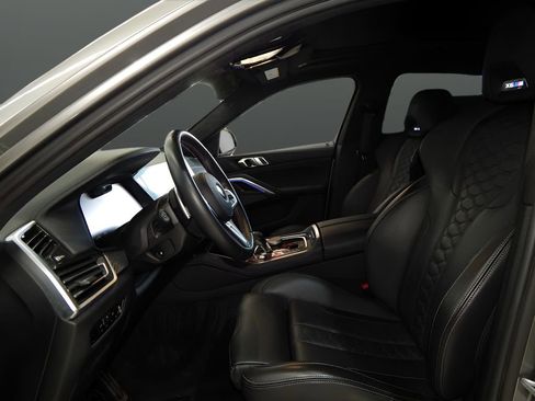 Used 2023 BMW X6 M AWD/4WD image 17