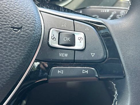 Used 2021 Volkswagen Tiguan SE FWD image 27