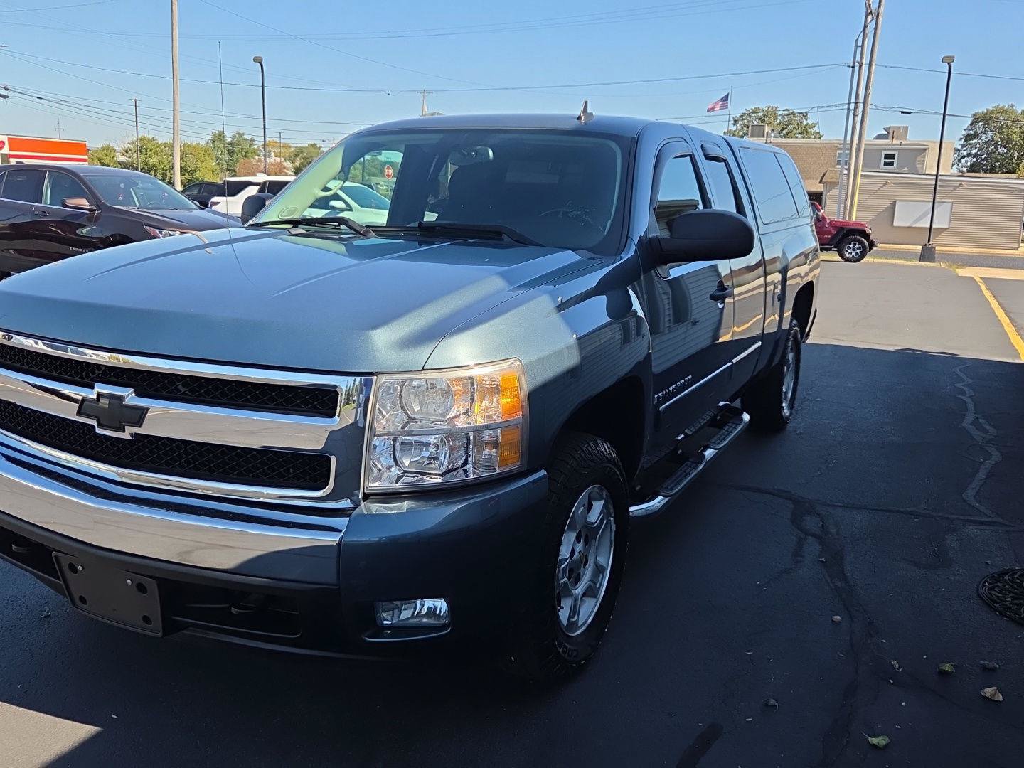 Used 2008 Chevrolet Silverado 1500 LT w/ Power Pack Plus RWD image 8