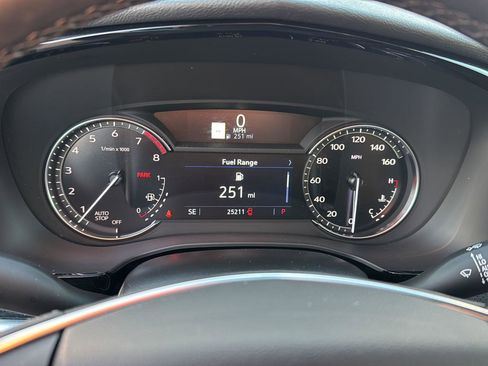 Used 2025 Cadillac XT5 Premium Luxury image 20