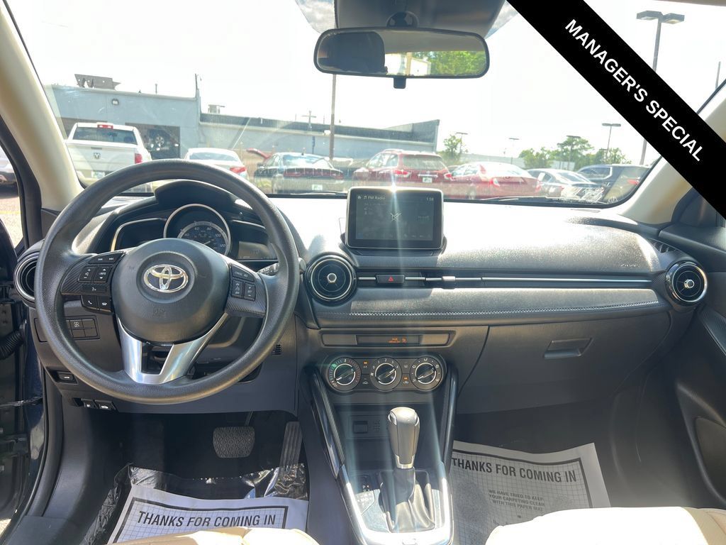 Used 2017 Toyota Yaris iA FWD image 17