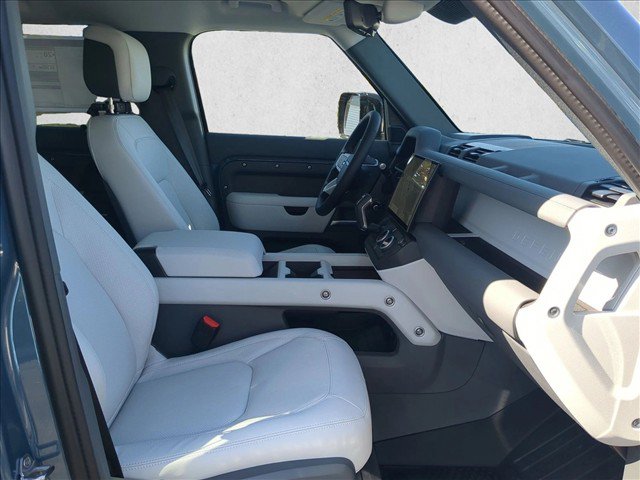New 2026 Land Rover Defender 110 S AWD/4WD image 19