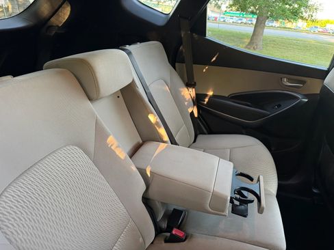 Used 2018 Hyundai Santa Fe Sport FWD image 5