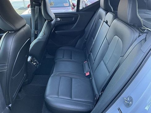 Certified 2025 Volvo XC40 B5 Plus image 14