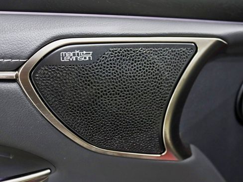 Used 2022 Lexus ES 350 Ultra Luxury image 33