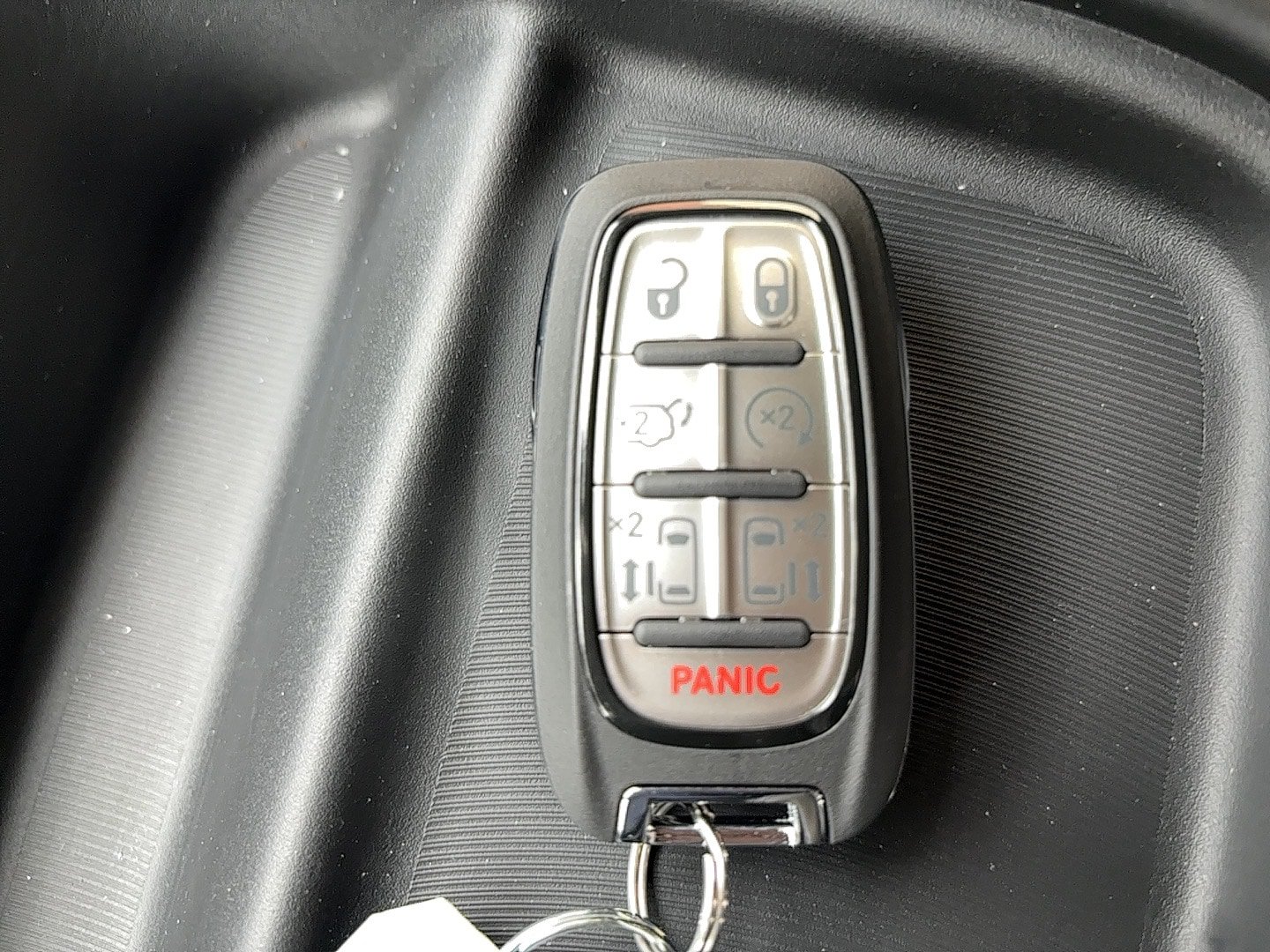 New 2027 Chrysler Pacifica Select AWD/4WD image 29