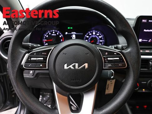 Used 2024 Kia Forte LXS FWD image 10