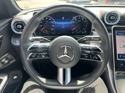 Used 2025 Mercedes-Benz CLE 300 4MATIC Coupe image 3