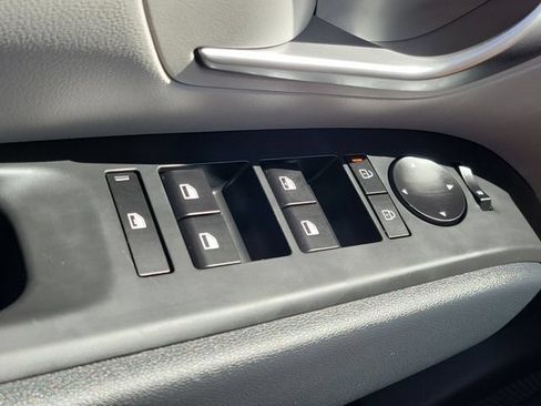 New 2026 Hyundai Tucson Blue SE FWD image 17
