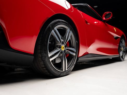 Used 2019 Ferrari Portofino RWD image 87