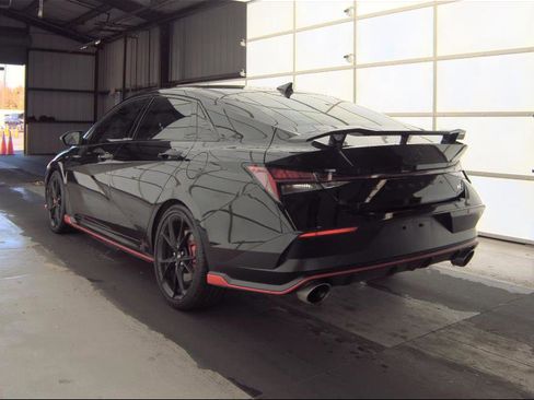 Used 2024 Hyundai Elantra N image 9