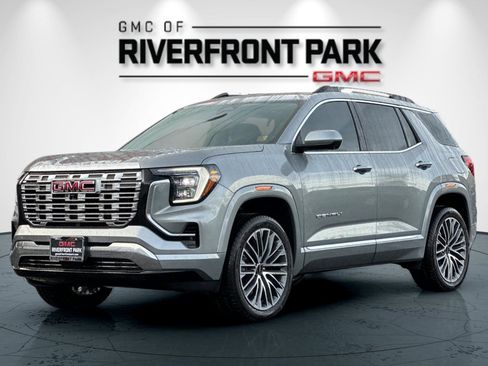 New 2026 GMC Terrain Denali w/ LPO, Floor Liner Package image 7