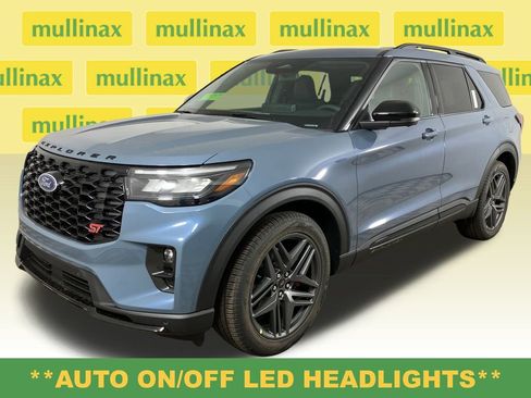 New 2026 Ford Explorer ST w/ Sun And Sound Package image 15
