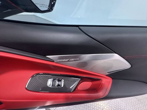 Used 2021 Chevrolet Corvette Stingray Premium Cpe w/ Z51 Performance Package image 37