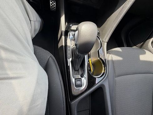 Used 2023 Buick Encore GX Select w/ Sport Touring Package FWD image 41