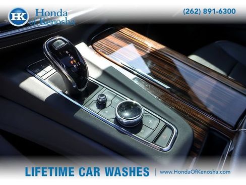 Used 2023 Cadillac Escalade Premium Luxury AWD/4WD image 24